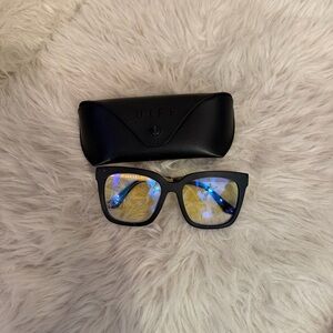 DIFF Eyewear Black Glasses with Case
